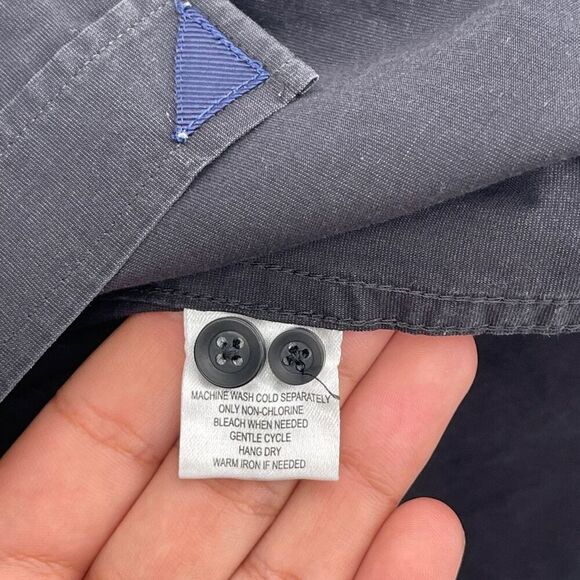 UNTUCKit Long Sleeve Collared Button-Up Cotton Black Shirt Size L - Picture 3 of 4